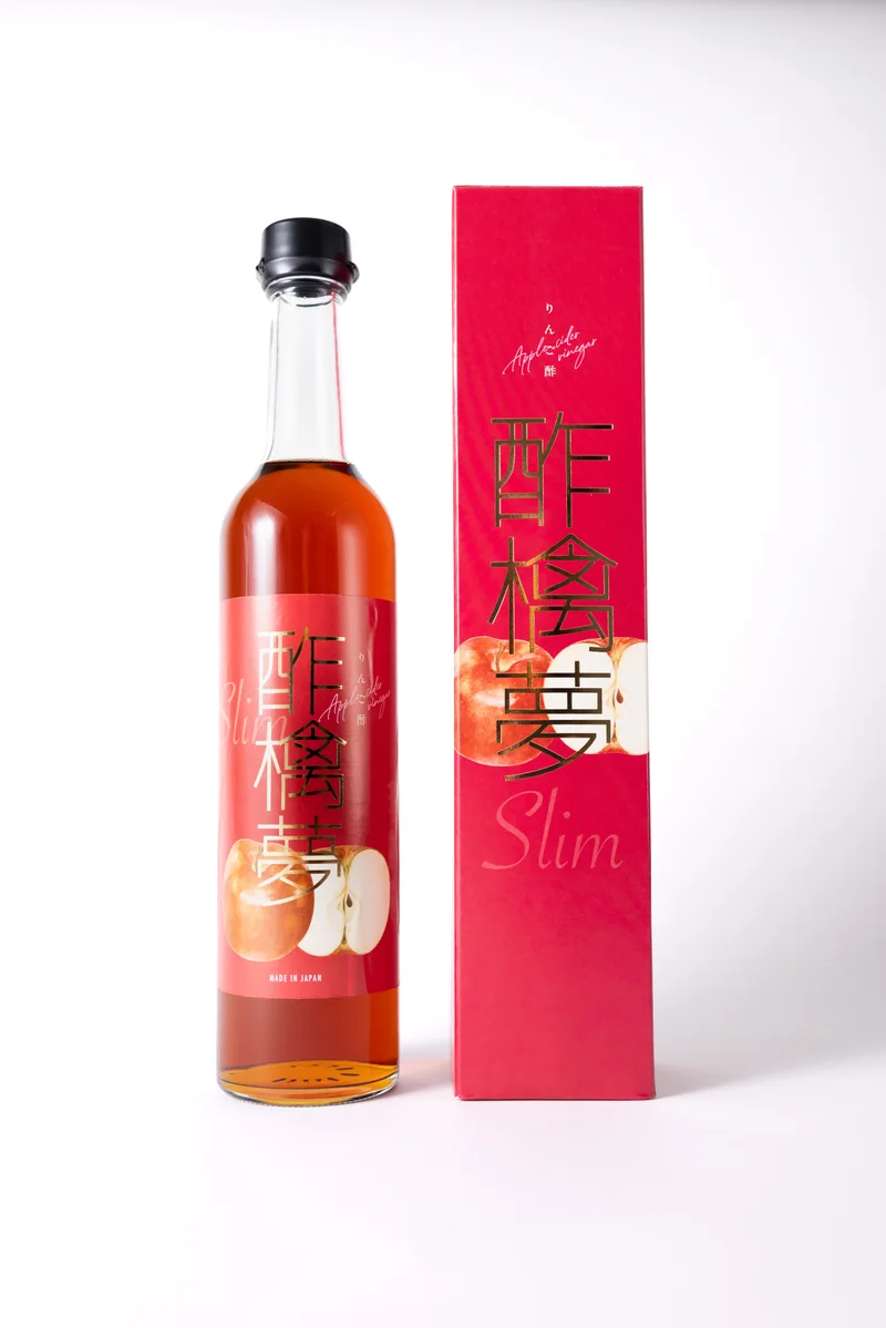 Slim 500 ml bottle and red box